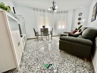 Rent Flat  Plaza general samaniego 5. Piso en alquiler en plaza general samaniego, baeza.