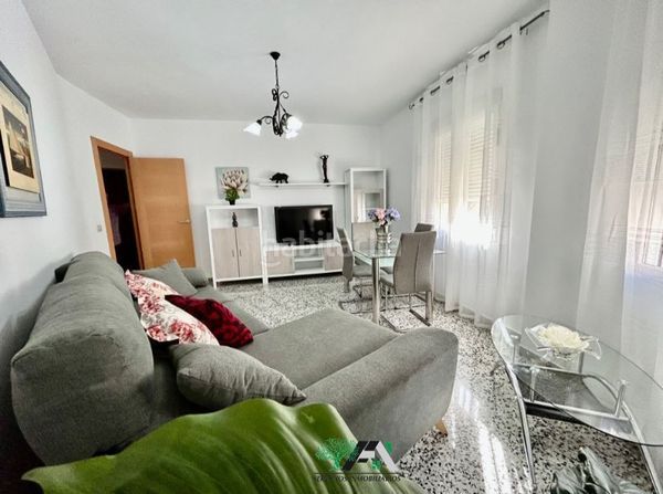 Foto b89170ca-363e-4930-8d10-b7bd41407395. Rent flat in plaza general samaniego 5 in Baeza