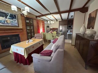 Location Maison  Paseo de la redonda. Casa / chalet adosado en alquiler en paseo de la redonda, baeza.