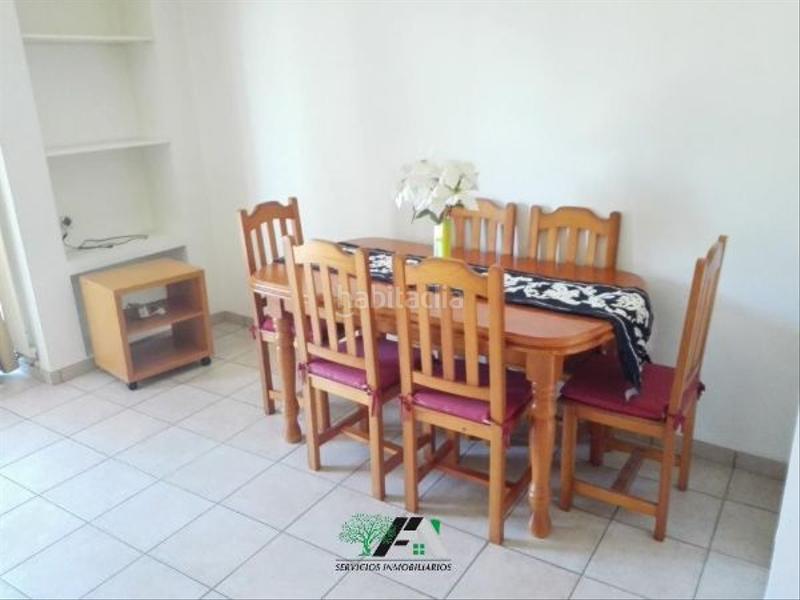 Foto ac0d3dd4-5350-497c-89a7-99f101264e00. Edifici a Baeza