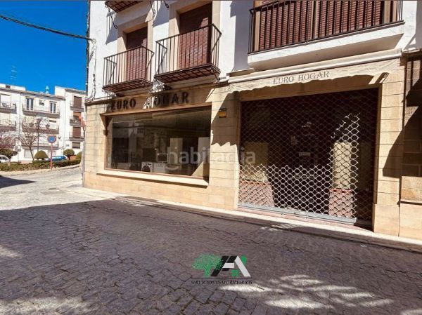 Foto bcebe1d8-04b1-467e-bdef-1e1d7bcb3e65. Lloguer local comercial a Baeza
