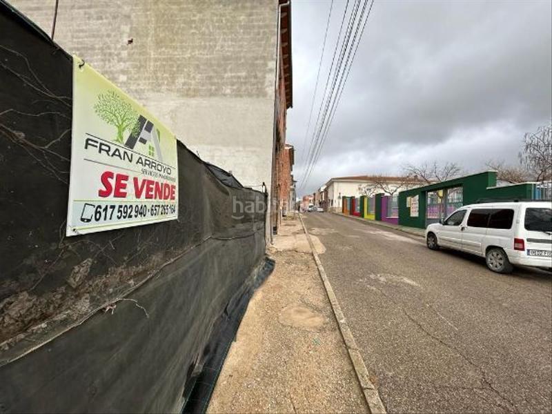 Foto b4f03381-0f94-48a1-857c-8fe1767d2ed9. Terreno residencial solar en Begíjar