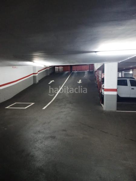 Foto 4a646865-6b66-4392-a02a-74bd3baf8c1f. Parking voiture dans carrer de carreras i candi 9 dans Barcelona