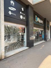 Business premise  Ronda del general mitre. Amplio local con una ubicacin excelente