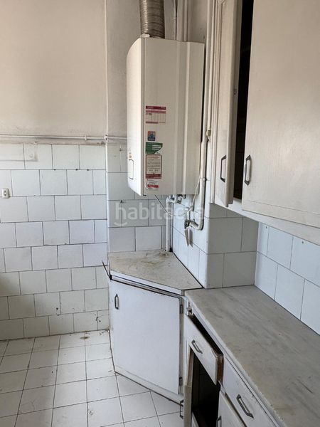 Foto fa56ad8e-18ac-4f67-9538-49fe995d3f2e. Pis a Putget - Farró Barcelona