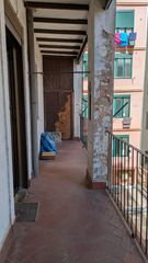Flat  Carrer de sardenya. Piso de 60 m2 para reformar, con muchas posibilidades