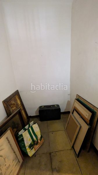 Foto e3d014a1-9973-4641-89c4-08a75c663180. Pis a Sagrada Família Barcelona