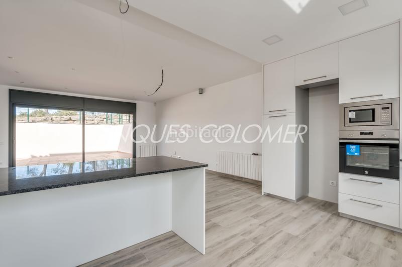 Foto af6ddb36-6aa4-427c-bc6a-ec97c05462ba. Casa adossada amb calefacció aparcament a Sant Muç Rubí