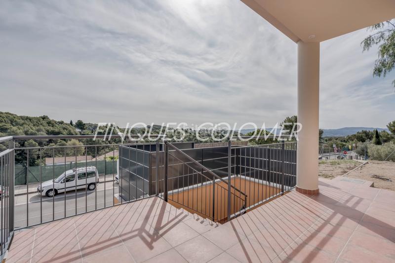 Foto e812d0cf-b0e9-4ca1-84cf-bbcd0dd300a0. Casa adossada amb calefacció aparcament a Sant Muç Rubí
