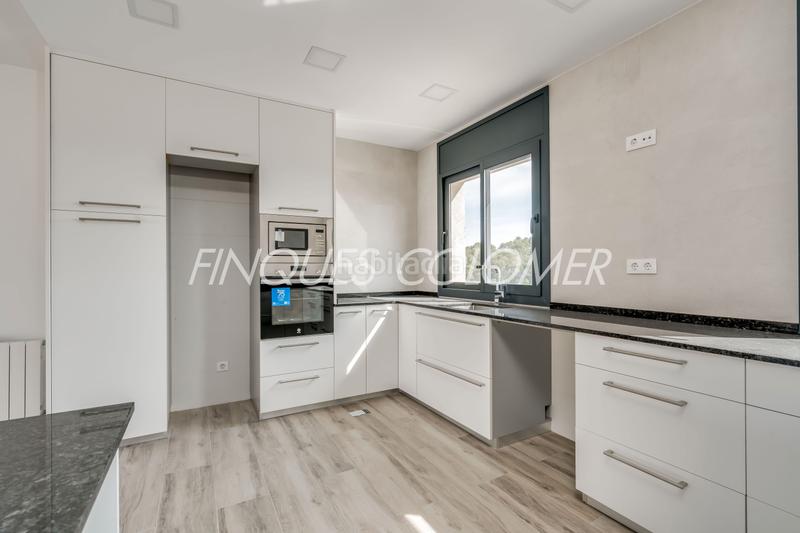 Foto f9c6667e-3fbf-4718-97d9-c5de717efadb. Casa adossada amb calefacció aparcament a Sant Muç Rubí