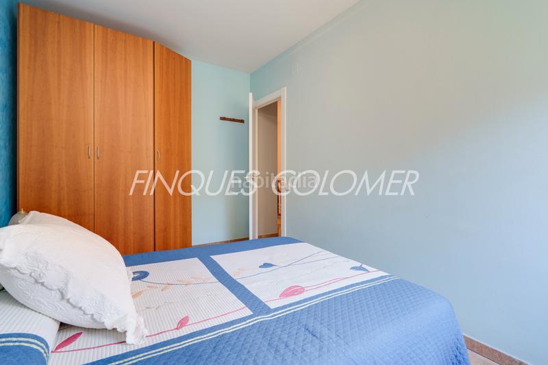 Foto 1a029a5c-a6bf-422d-b83c-aabbe240597f. Casa adosada en calle peatonal en pleno centro en Rubí