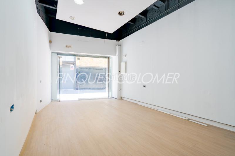 Foto 51404e94-4c39-4d68-964f-caf7e634e1c4. Casa adosada en calle peatonal en pleno centro en Rubí