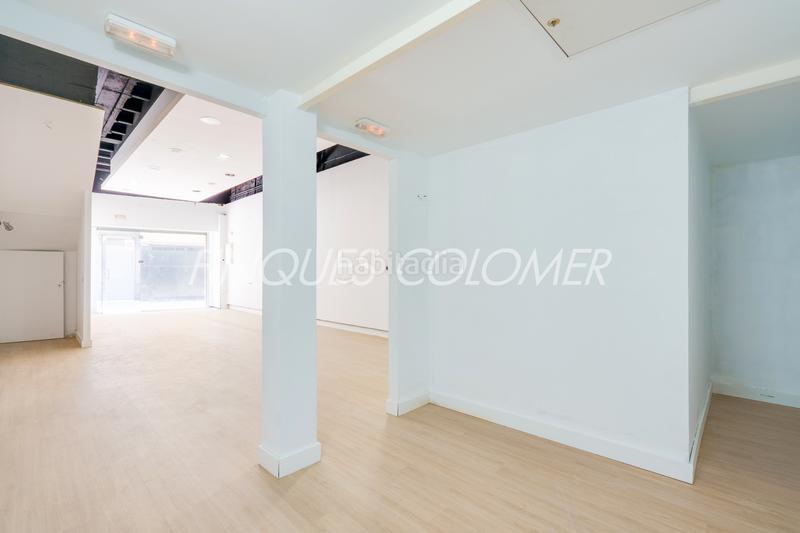 Foto 7c79da9c-8fd9-407c-be2f-397fb7f683c5. Casa adosada en calle peatonal en pleno centro en Rubí