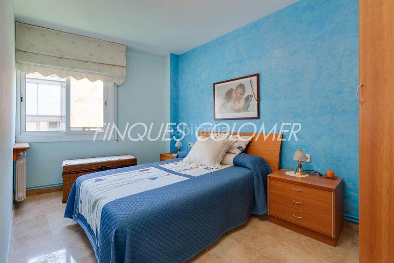 Foto f51a4748-2b5c-4c4d-a614-999dd0393af5. Casa adosada en calle peatonal en pleno centro en Rubí