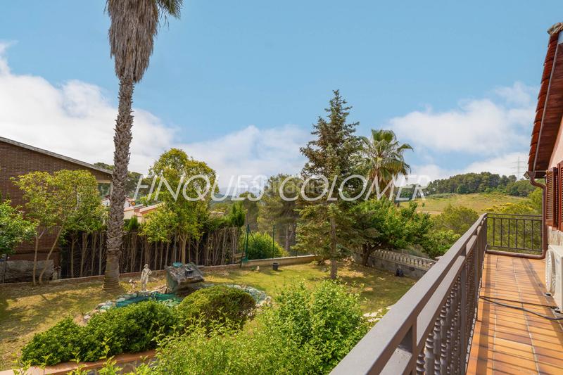 Foto 08d381ac-0496-4e76-a7e7-61f4d1c5420d. Chalet con piscina y jardín en Castellnou-Can Mir-Can Solà Rubí