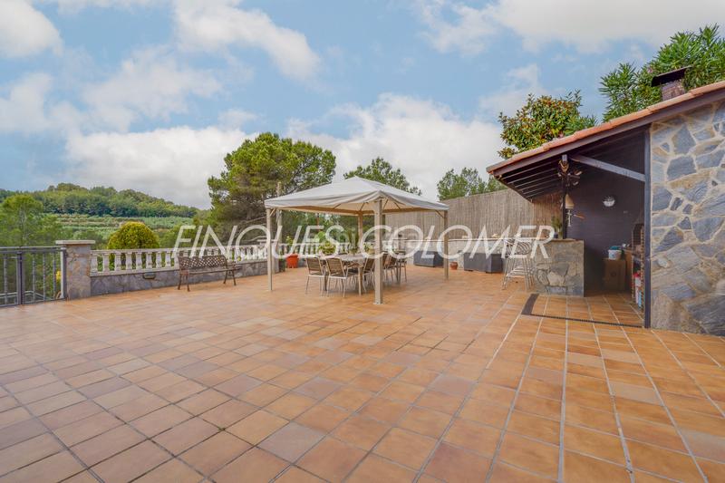Foto 92f8d167-75fc-4938-95d2-80700440fd47. Chalet con piscina y jardín en Castellnou-Can Mir-Can Solà Rubí