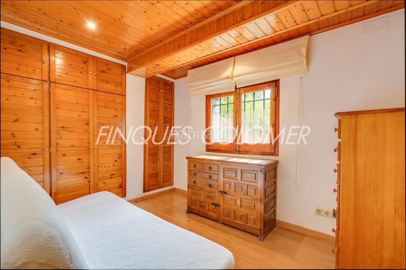 Foto badad260-f88c-420b-a15f-3bd042af1a15. Chalet con piscina y jardín en Castellnou-Can Mir-Can Solà Rubí