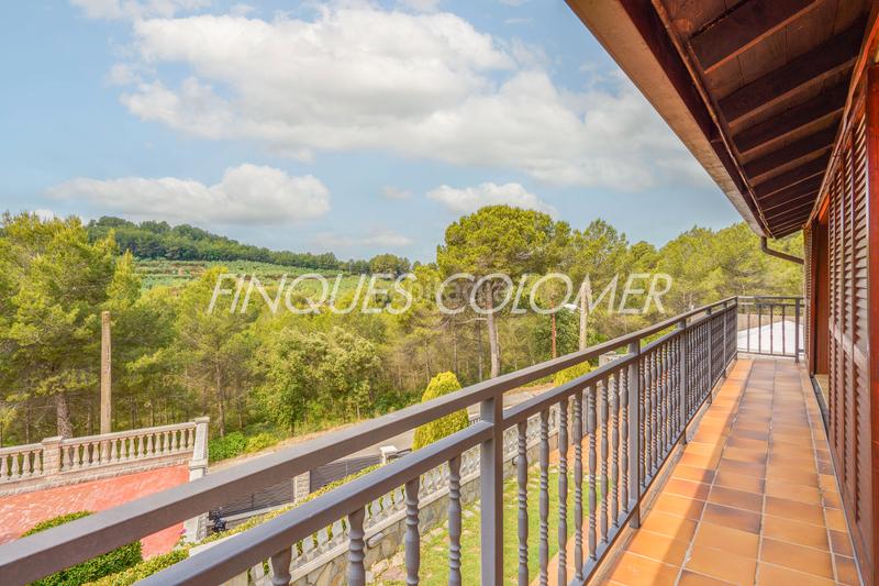 Foto c75f0dd3-9e11-4855-b020-1cf60f40a1cd. Chalet con piscina y jardín en Castellnou-Can Mir-Can Solà Rubí