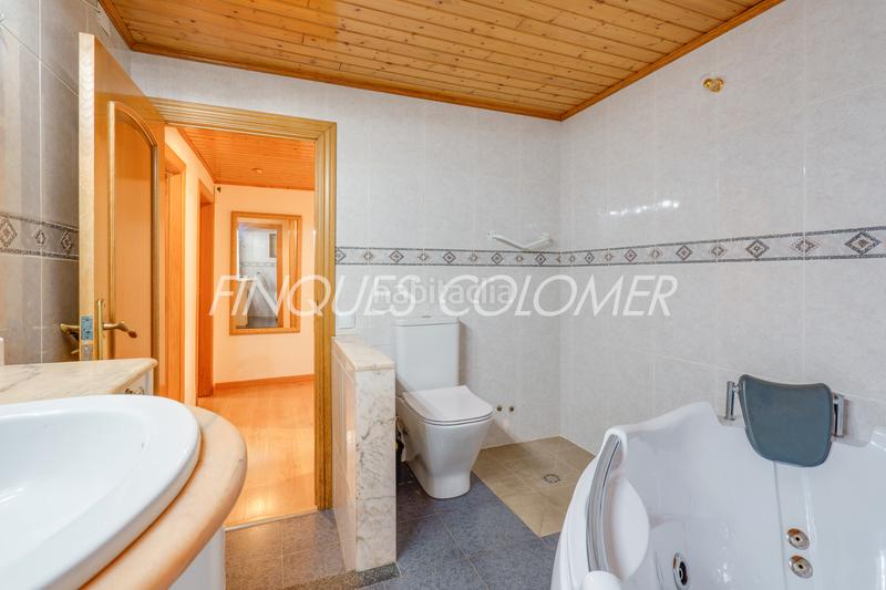 Foto cff27145-e655-4abc-b8c0-93ffff8da4c9. Chalet con piscina y jardín en Castellnou-Can Mir-Can Solà Rubí