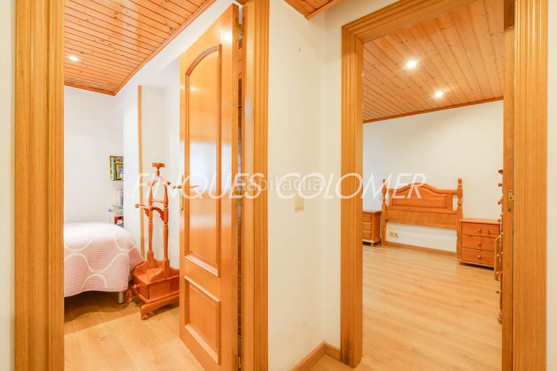 Foto ed8a37b3-2ee6-4f9a-ba02-57aed3ac4e64. Chalet con piscina y jardín en Castellnou-Can Mir-Can Solà Rubí
