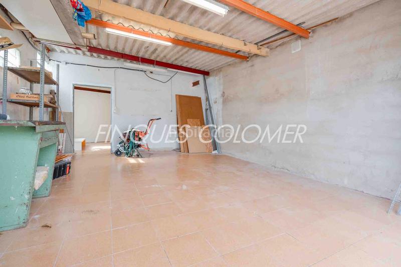 Foto e7140c63-d704-48d1-85e5-52420dfe56bb. House with fireplace parking in Sant Muç Rubí