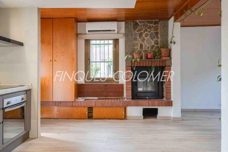 Foto f43a6cdd-e55b-4f1d-9d96-a2eb13e88b40. House with fireplace parking in Sant Muç Rubí