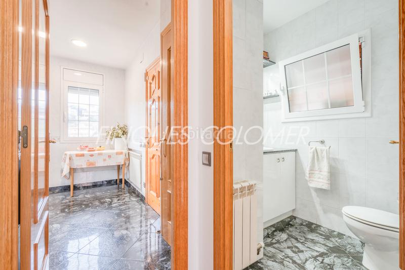 Foto 65a34e25-a62f-477e-8548-b5da9546fb07. Chalet mit kamin heizung parking in Castellnou-Can Mir-Can Solà Rubí