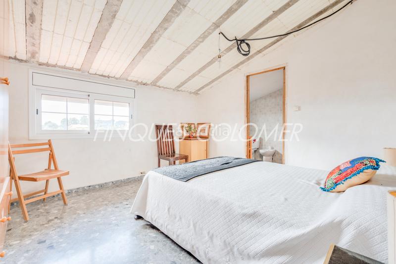 Foto 72923bfc-4838-4dc4-95cd-1673eda47fec. Chalet avec cheminée chauffage parking dans Castellnou-Can Mir-Can Solà Rubí