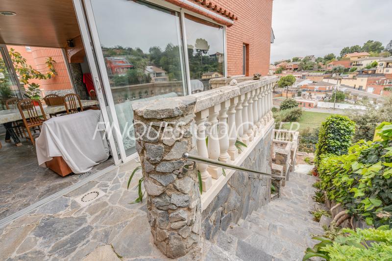 Foto 994414ca-e3b0-4170-bada-a34d6d2914bc. Chalet avec cheminée chauffage parking dans Castellnou-Can Mir-Can Solà Rubí