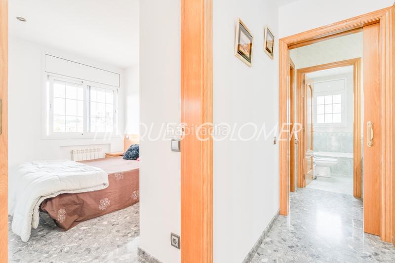 Foto 20a372d7-bf7a-42a3-afd2-3cf58f446ba0. Chalet con camino riscaldamento parcheggio in Castellnou-Can Mir-Can Solà Rubí