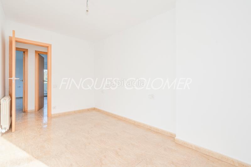 Foto 3e176d01-d8b3-4521-bd04-fa99290268be. Chalet mit kamin heizung parking in Can Palet de Vista Alegre Terrassa