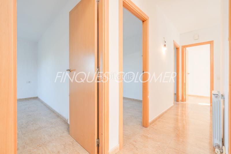 Foto 64deb44f-0699-43f6-977e-01a4f786b767. Chalet mit kamin heizung parking in Can Palet de Vista Alegre Terrassa