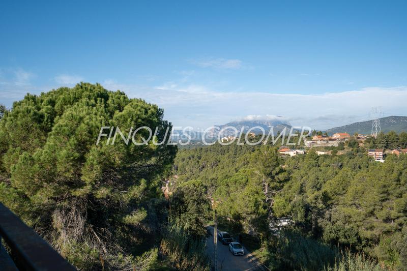 Foto 6f498a11-201f-4903-bce8-12565b8310a1. Chalet mit kamin heizung parking in Can Palet de Vista Alegre Terrassa