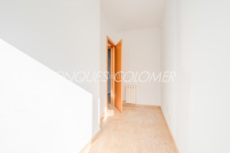 Foto a9d1e08d-2a88-4d3b-bbc2-65fbffe4b881. Chalet mit kamin heizung parking in Can Palet de Vista Alegre Terrassa