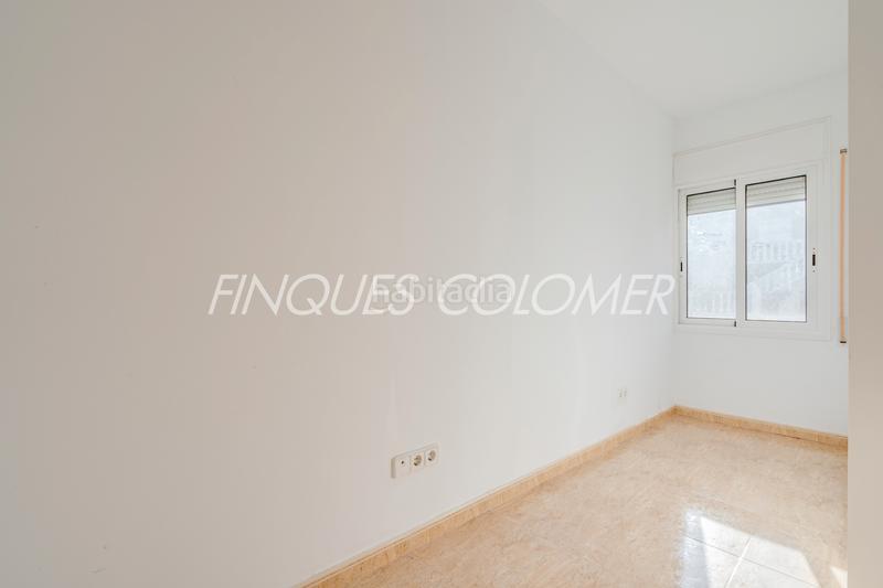 Foto bfbb0dae-a271-49a7-9734-6574208d7592. Chalet mit kamin heizung parking in Can Palet de Vista Alegre Terrassa