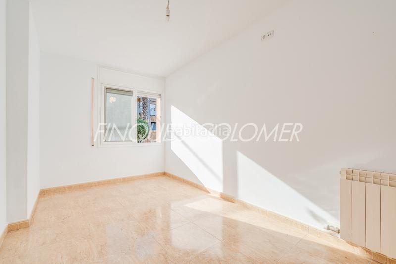 Foto 690fd8c2-ada8-429b-adee-44e6cbde6087. Chalet with fireplace heating parking in Can Palet de Vista Alegre Terrassa