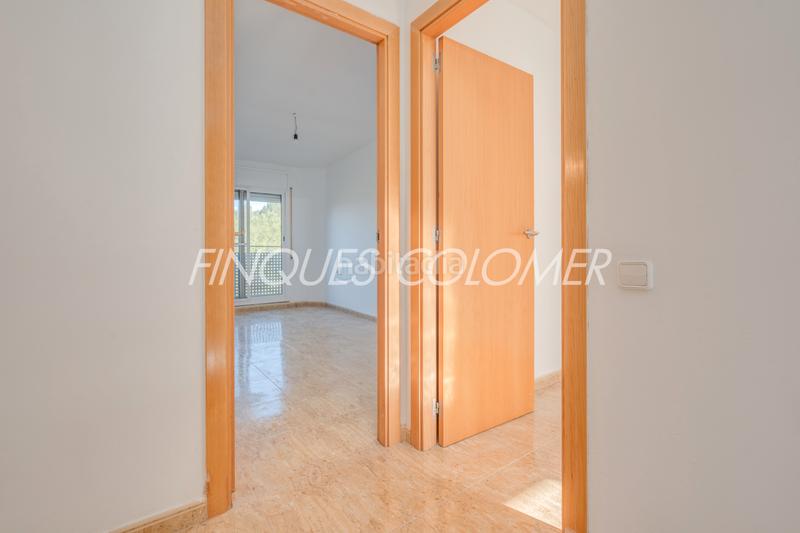 Foto 7103ec12-dca8-4bbc-ab5c-6b9a75606ea2. Chalet with fireplace heating parking in Can Palet de Vista Alegre Terrassa