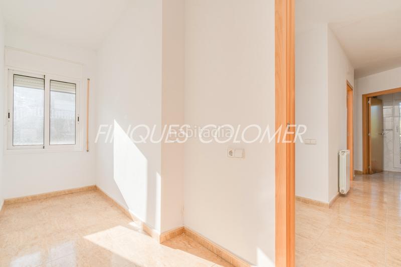 Foto a80ddfbd-dd39-4edc-aa83-208f6a72919c. Chalet with fireplace heating parking in Can Palet de Vista Alegre Terrassa
