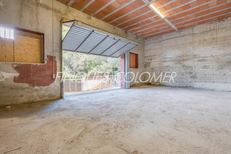 Foto 71ee92d2-7a7b-4f2f-bf73-d8efa4a53201. Chalet avec cheminée chauffage parking dans Can Palet de Vista Alegre Terrassa