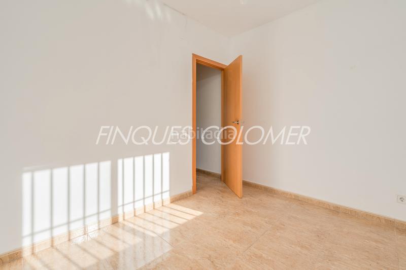 Foto 7afcdaf3-0f63-4f7e-9619-fd6ac1084ee8. Chalet avec cheminée chauffage parking dans Can Palet de Vista Alegre Terrassa