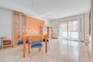 Dúplex a Ca n´Alzamora. Con parking y terraza