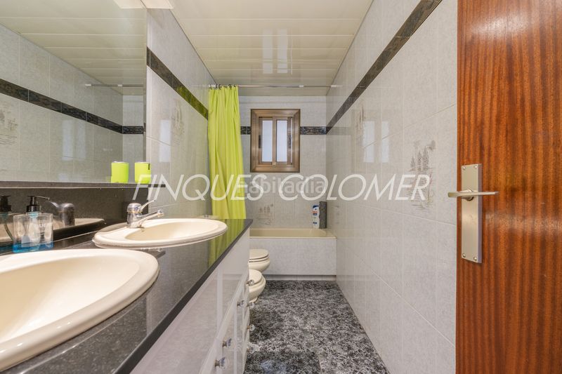 Foto a544ad58-4130-4947-b875-4c8e6f66789c. Pis amb calefacció a Centre Rubí