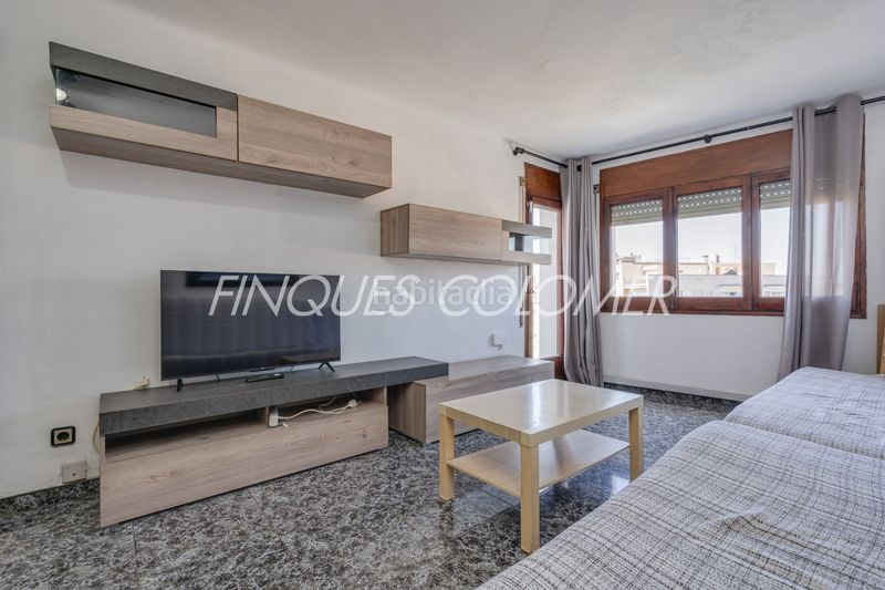 Foto b35e25a4-9a2d-464b-901e-1730a353fa5b. Pis amb calefacció a Centre Rubí