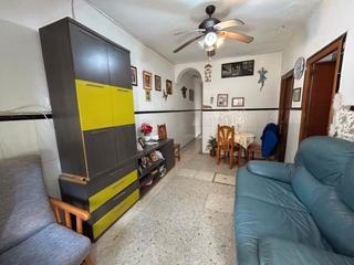 Casa adossada a Centro. Casa 5 dormitorios, avda. ejercito