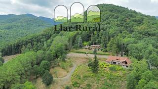 Masia a Les afores. Finca exclusiva en riudaura