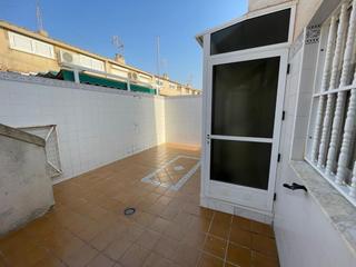Casa en Calle los corales 5. No te lo pierdas.