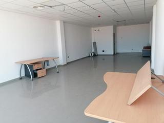 Rent Office space  Carretera severo ochoa. Nueva oficina disponible para alquiler!