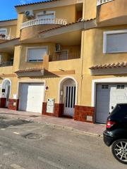 Casa adossada a Centro. Duplex en los alcazares
