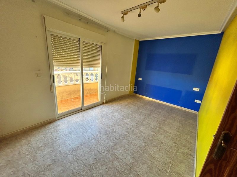 Foto 67a83a27-1bca-4912-a774-009b1b4fba1b. Casa adossada amb aparcament a Centro Alcázares (Los)