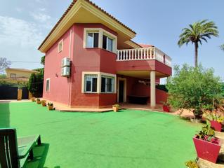 Casa  Dos soles - urrutias. Oportunidad nica! dplex con amplio jardn, barbacoa y muchsim